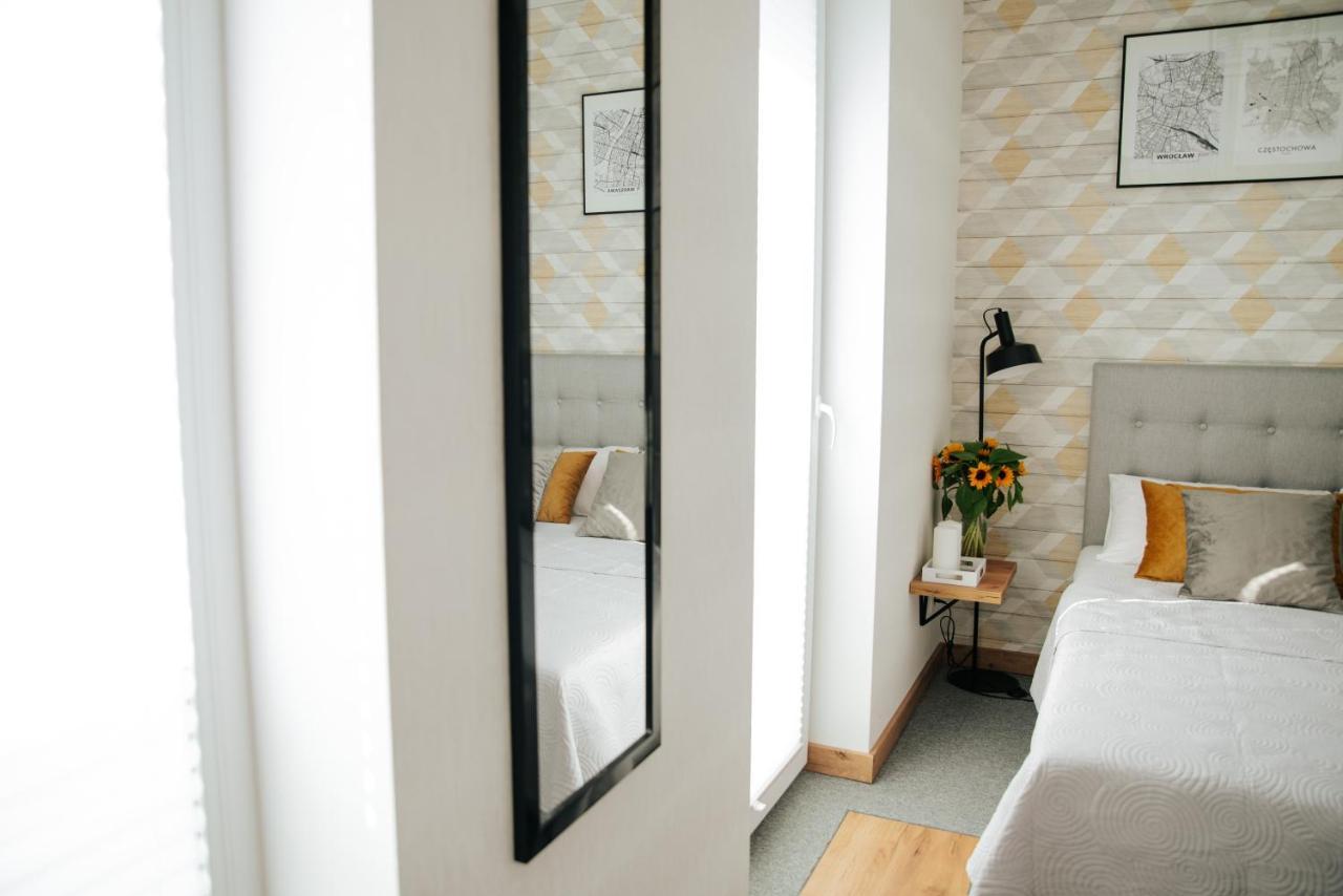 Apartamenty Czestochowa Eu 'Garaz Gratis' Exterior foto